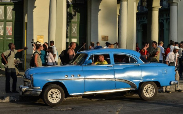 Obama pide al Congreso poner fin al embargo a Cuba