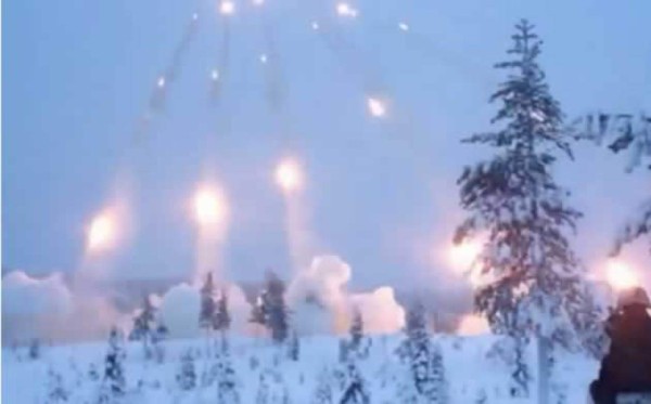 Video: Impresionante arma que dispara 40 misiles en menos de 40 segundos