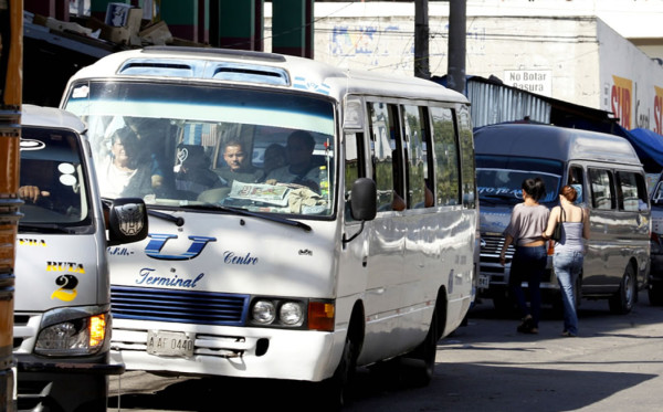 Honduras: Anuncian aumento al transporte en San Pedro Sula
