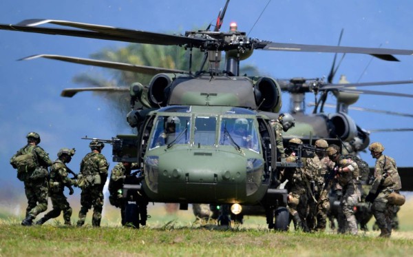 EEUU y Colombia sacan músculo ante Maduro con maniobras militares