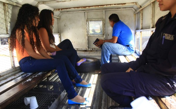 Seguirán en prisión presuntos asesinos de comerciante sampedrano