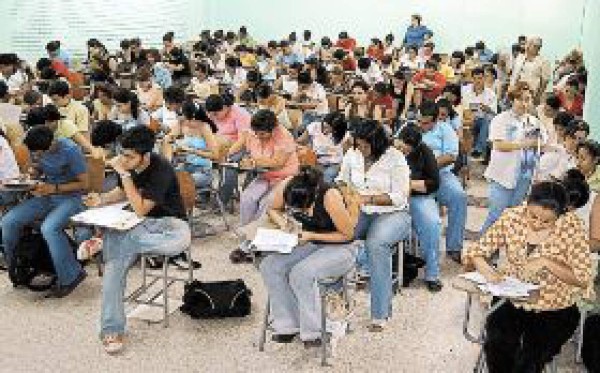 En el 2007 todos harán examen de admisión en el Curn