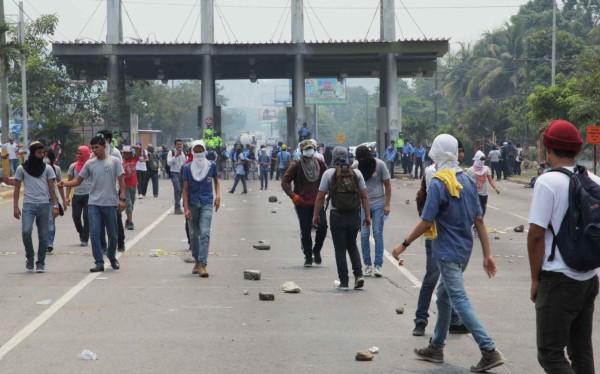 Empeora crisis en secundaria por trabajo educativo social