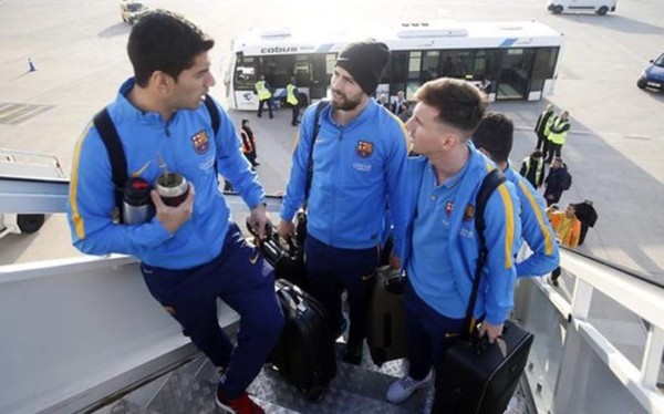 Seguidores del Barcelona se rebelan: 'Jugadores, mercenarios'