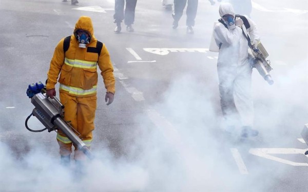 Asciende a 12,729 el número de contagiados por el COVID-19 en Irán