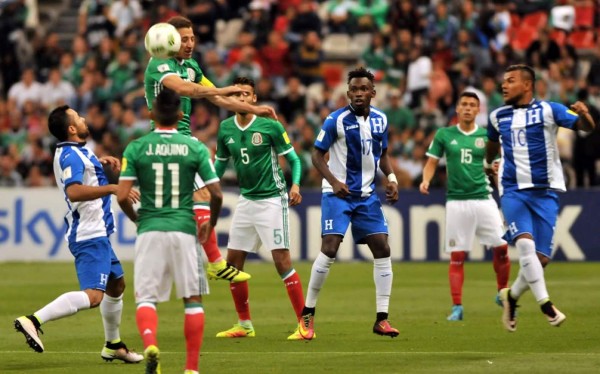 La FIFA no veta el estadio Azteca y acogerá el México-Honduras