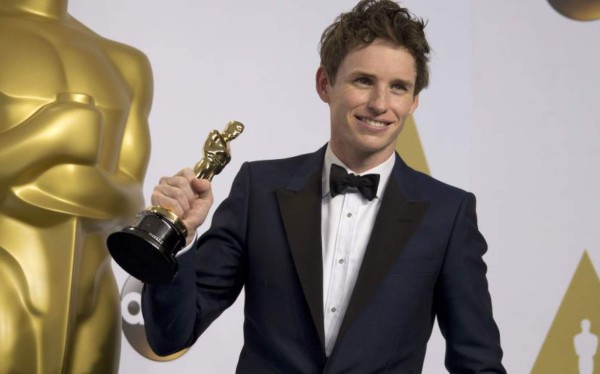 Eddie Redmayne, el actor propulsado a las estrellas por Stephen Hawking
