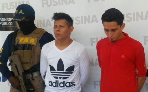 Capturan a dos extorsionadores en San Pedro Sula
