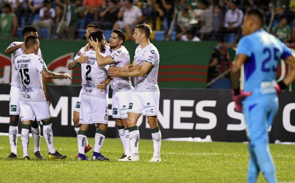 Marathón es humillado por el Santos y prácticamente dice adiós a la Concachampions