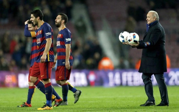 Luis Suárez y Messi, un balón para cada uno