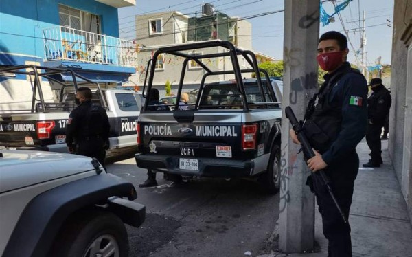 Comando de sicarios irrumpe en casa de Jalisco y deja cinco muertos y un herido