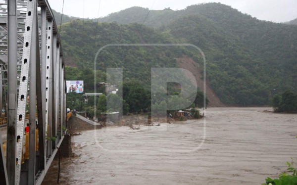 Lluvias por Iota en Honduras podrían seguir hasta el jueves