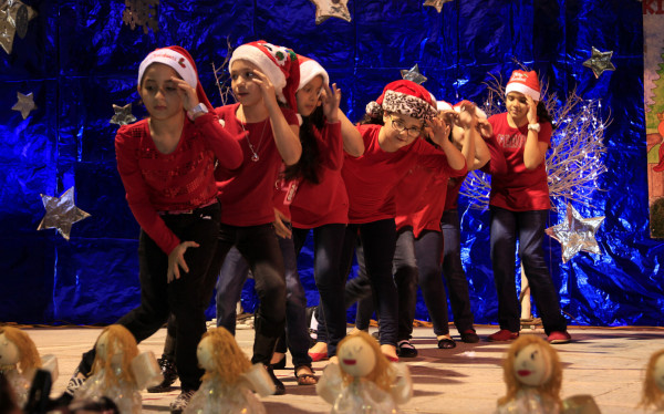 Escuela Episcopal celebra Navidad