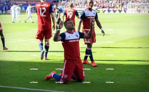 Bryan Acosta marcó un golazo en la victoria del FC Dallas sobre Los Angeles Galaxy.