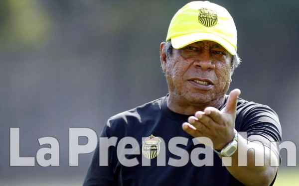 'Primitivo' Maradiaga conforme con convocatorias de jugadores del Real España a la Selección de Honduras