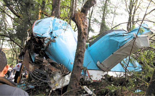 Honduras: Mal clima posible causa de la tragedia aérea