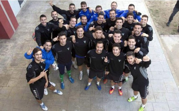 Jugadores del Villanovense recibirán premios si ganan al Barcelona