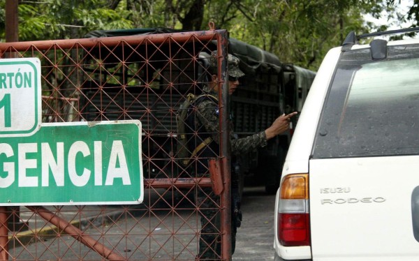 Unos 90 militares resguardan el hospital Mario Rivas de San Pedro Sula