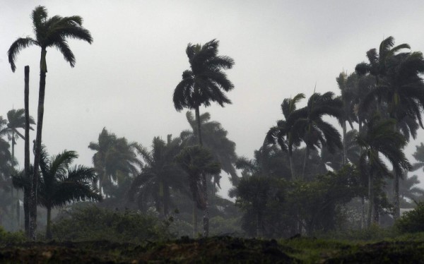 La tormenta Andrea se debilita y pasa a ser depresión subtropical