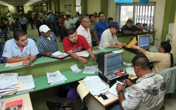 Más de tres mil placas va a reasignar la DEI