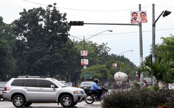 Semáforos siguen dañados en San Pedro Sula