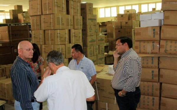 Solo hay medicinas para dos semanas en el hospital Mario Rivas