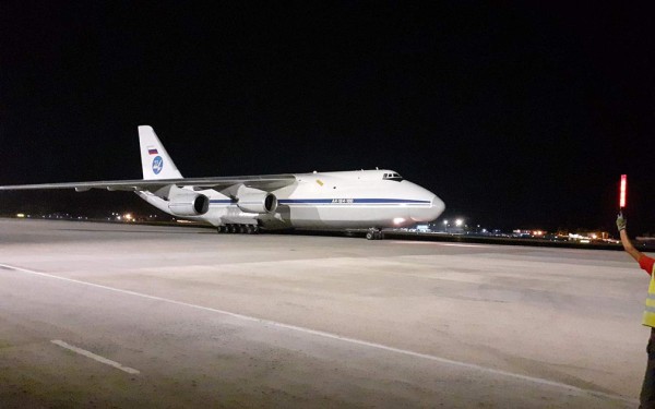 Rusia envía 88 toneladas de ayuda humanitaria a Cuba a bordo de dos aviones