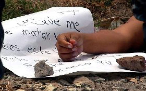 Acribillan a universitario