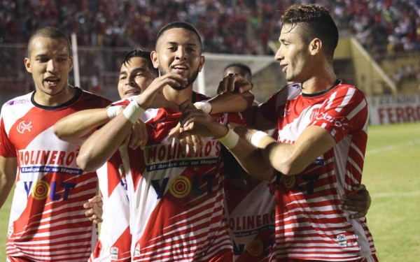 ¡Batacazo! Olimpia fue derrotado ante un sorprendente Vida en el inicio de la pentagonal