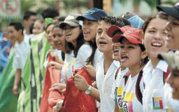 Estudiantes del Intae no se cansan de luchar