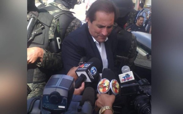 Exviceministro Carlos Montes permanecerá en el Primer Batallón