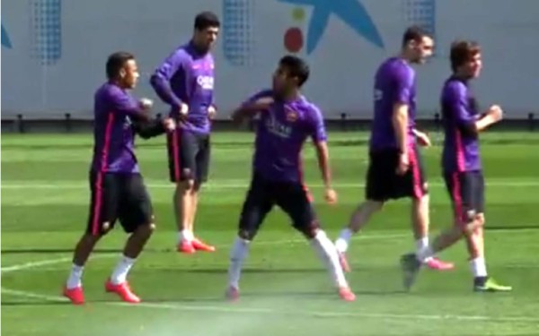 Video: El tremendo enfado de Neymar por bromas de Rafinha