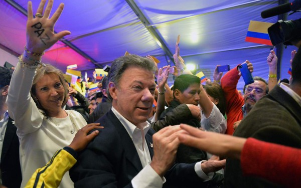 Reelección de Santos encamina a Colombia hacia la paz