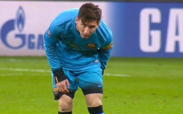 Messi acabó con molestias en el juego de Champions