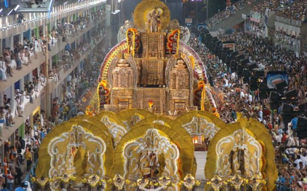 Río de Janeiro se prepara para bailar la samba en carnaval