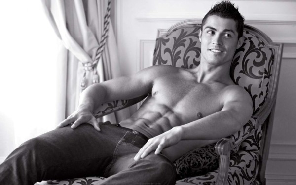 Esta es una de las fotos más sensuales de Cristiano Ronaldo.