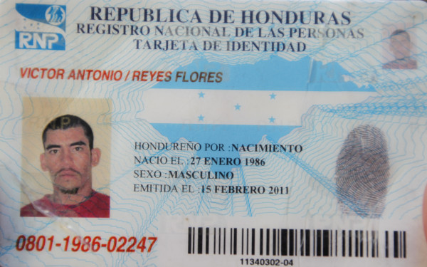 Hallan muerto a un hombre en un solar baldío