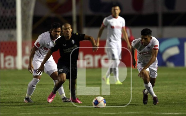 Yustin Arboleda sale al rescate para remontar al Honduras Progreso y Olimpia vuelve al triunfo