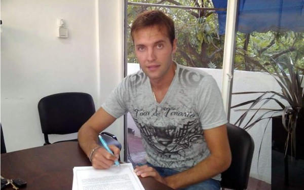 Real España ficha a defensa argentino Julián Fernández