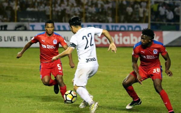 El Olimpia es derrotado por el Alianza y tendrá que remontar en la Concacaf League