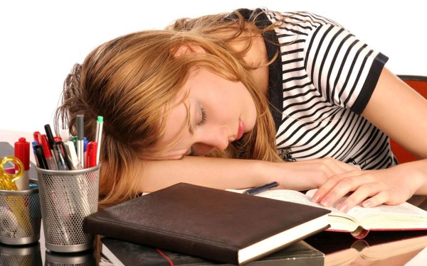 Adolescentes que no duermen bien tienen problemas mentales