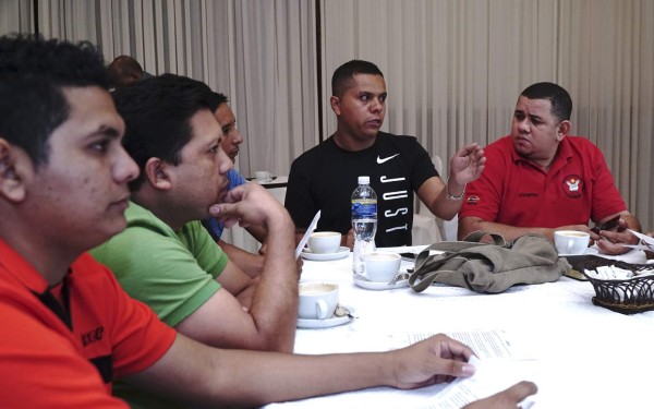 Cohep: Hay abastecimiento de gasolina y alimentos