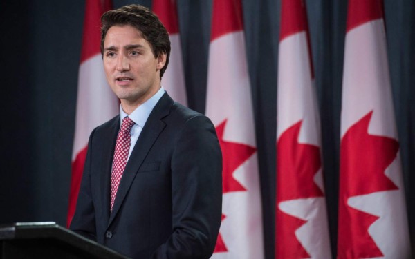 Trudeau defiende acceso de las mujeres al aborto