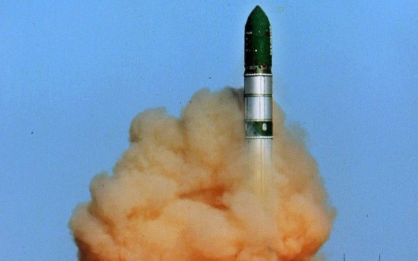 Rusia presenta su nuevo misil nuclear, Satán 2