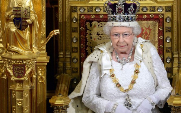 Isabel: desventajas de ser reina