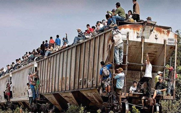 Muere hondureño arrollado por tren en México