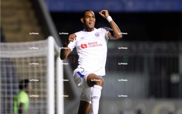 Real de Minas le arrancó un punto al Olimpia con sabor a salvación