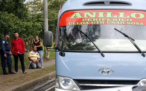 Sicario en moto última a motorista de bus rapidito
