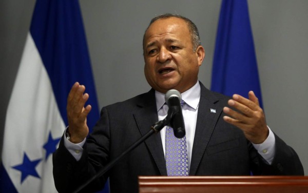 Oficiales y agentes mediocres no serán ascendidos: Pacheco