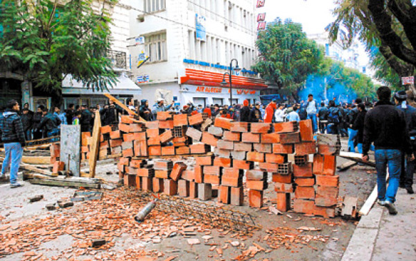 En el mundo árabe, las calles rugen
